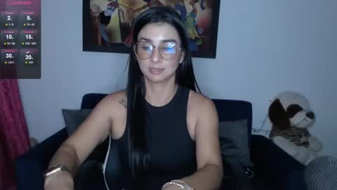 Snapshot of miakhalifa_1 chatting on 01/01/25, 06:47 Alejandra khalifa online show from 01/01/25, 06:47