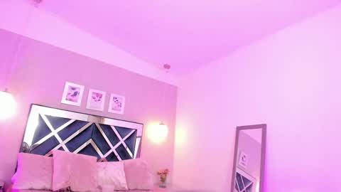 Snapshot of miakhalifa_7 chatting on 03/07/25, 05:49 Mia Khalifa online show from 03/07/25, 05:49