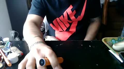 Mark online show from 11/02/25, 06:21