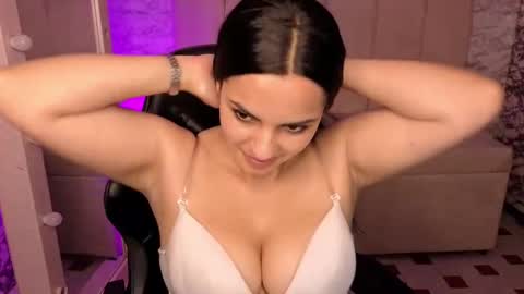 Hi Stream 1500 to 2100 online show from 10/05/25, 01:26