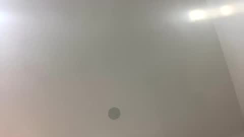 miamiclos1 online show from 10/26/25, 11:53