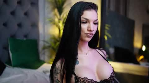  Miami  online show from 10/25/25, 06:02