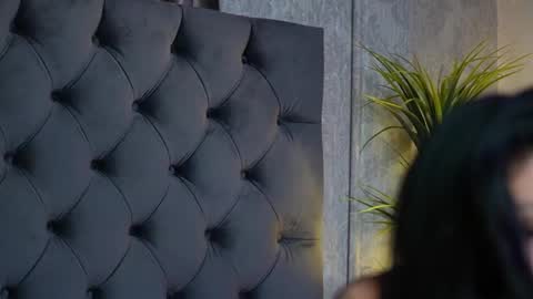  Miami  online show from 11/02/25, 07:05