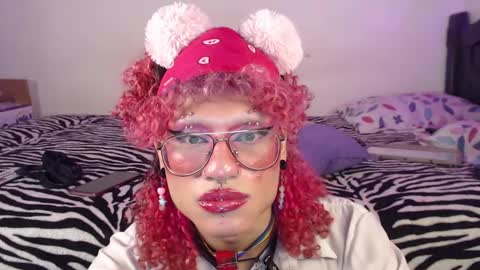 Snapshot of miancuntydoll chatting on 01/04/25, 05:37 MianCuntyDoll online show from 01/04/25, 05:37