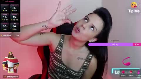 miarobinn_ online show from 10/20/25, 11:43