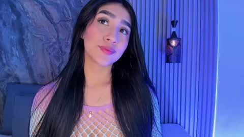 Snapshot of miascott5 chatting on 09/12/25, 03:39 miascott5 online show from 09/12/25, 03:39