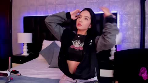 Mia Sweetth online show from 01/22/25, 11:45