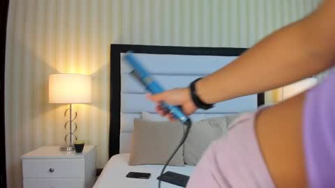 Mia Sweetth online show from 02/18/25, 12:17