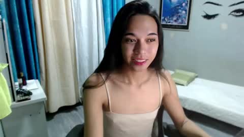 Mia online show from 12/29/24, 08:15