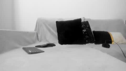 Snapshot of micapora chatting on 11/14/25, 06:01 Goddess M online show from 11/14/25, 06:01