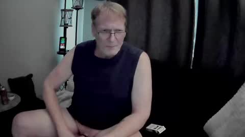 Snapshot of michael_remington chatting on 01/13/25, 03:04 michael_remington online show from 01/13/25, 03:04