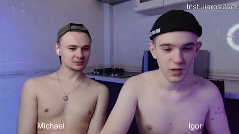 Snapshot of michael_sexdevil chatting on 01/12/25, 12:12 michael_sexdevil online show from 01/12/25, 12:12