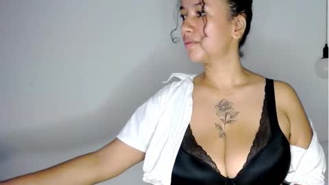 michel_rous_la_mas_caliente online show from 10/08/25, 01:53