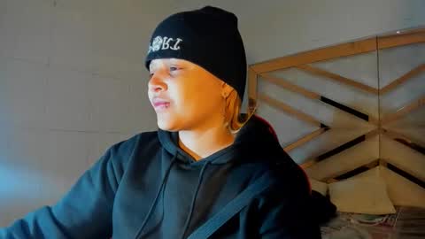 michell_rs online show from 10/20/25, 05:19