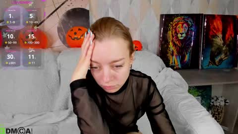 michelle_blond online show from 10/22/25, 07:30