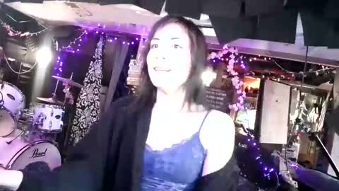 michelle_flowers online show from 11/29/25, 12:46