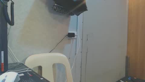 Snapshot of michelle_ux chatting on 11/13/25, 08:02 michelle_ux online show from 11/13/25, 08:02