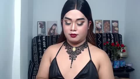 Snapshot of michellechannelxxx chatting on 01/29/25, 02:10 Michelle online show from 01/29/25, 02:10