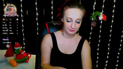 Snapshot of michelleevie chatting on 12/25/24, 02:03 Agatha online show from 12/25/24, 02:03