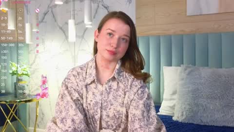 Snapshot of michellehaynes chatting on 12/12/24, 05:26 michelle online show from 12/12/24, 05:26