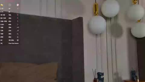 michelle online show from 10/10/25, 04:39