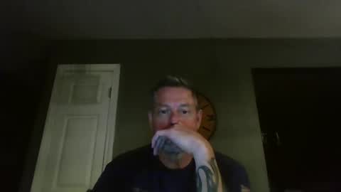 Snapshot of mick090470 chatting on 09/19/25, 11:16 mick090470 online show from 09/19/25, 11:16