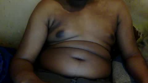 Snapshot of mickkzzx chatting on 03/05/25, 07:38 mickkzzx online show from 03/05/25, 07:38