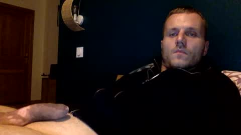 mickylove67 online show from 10/21/25, 09:15