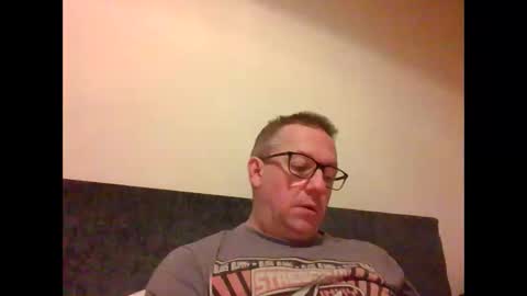 Snapshot of middleton2021 chatting on 12/30/24, 11:06 middleton2021 online show from 12/30/24, 11:06