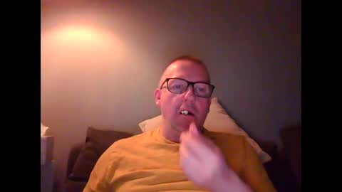 Snapshot of middleton2021 chatting on 01/12/25, 05:01 middleton2021 online show from 01/12/25, 05:01