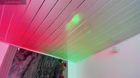 Snapshot of midory_ chatting on 10/24/25, 03:47 midory_ online show from 10/24/25, 03:47