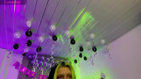 Snapshot of midory_ chatting on 10/26/25, 03:56 midory_ online show from 10/26/25, 03:56