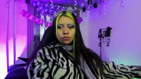 Snapshot of midory_ chatting on 10/29/25, 05:31 midory_ online show from 10/29/25, 05:31