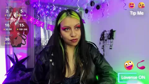 Snapshot of midory_ chatting on 10/31/25, 04:02 midory_ online show from 10/31/25, 04:02