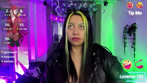 Snapshot of midory_ chatting on 11/06/25, 04:57 midory_ online show from 11/06/25, 04:57