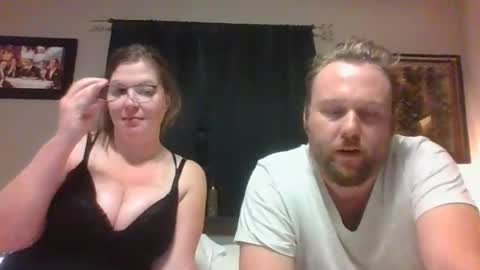 midwestlovers1990 online show from 11/01/25, 06:04