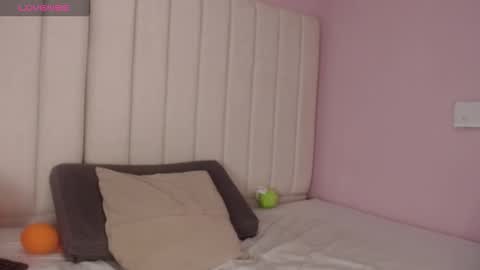 miel online show from 11/27/25, 12:51