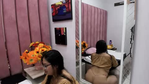 Snapshot of miha_smith chatting on 11/07/25, 04:45 Miha online show from 11/07/25, 04:45