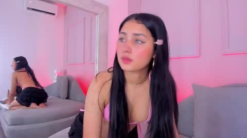 Snapshot of miia_blaze chatting on 10/16/25, 06:31 Mia online show from 10/16/25, 06:31