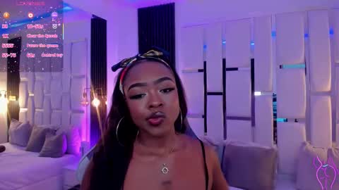 Miia Schwarz  online show from 11/13/25, 01:04