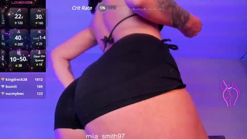 Snapshot of miia_smith97 chatting on 12/11/24, 05:00 mia online show from 12/11/24, 05:00