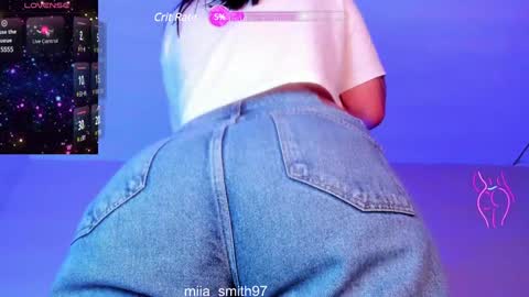 Snapshot of miia_smith97 chatting on 01/03/25, 01:38 mia online show from 01/03/25, 01:38