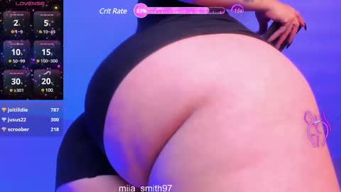 Snapshot of miia_smith97 chatting on 02/14/25, 04:47 mia online show from 02/14/25, 04:47