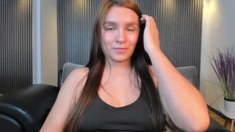Snapshot of miia_taylors chatting on 01/09/25, 02:51 Miia 3 online show from 01/09/25, 02:51