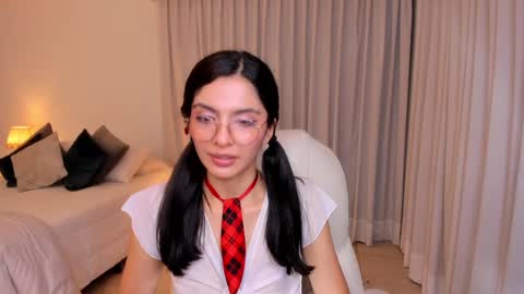 Mia online show from 12/13/24, 06:53