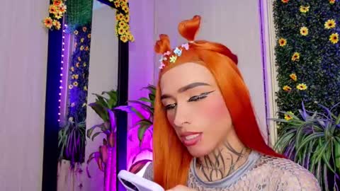 mikaelarangel online show from 10/22/25, 07:02