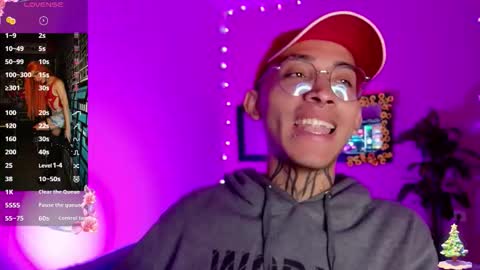 mikaelarangel online show from 11/11/25, 01:27