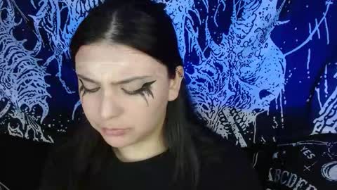 Mika online show from 10/17/25, 09:06