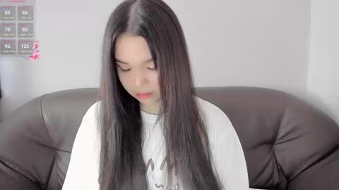 Snapshot of mikasssu chatting on 09/30/25, 11:37 mikasssu online show from 09/30/25, 11:37