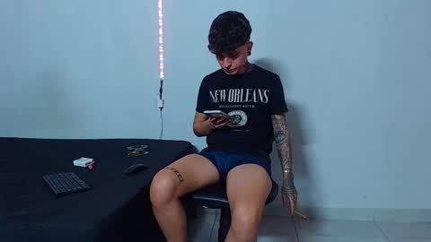 Mike IMDEPENDIENT MODEL online show from 10/08/25, 03:59